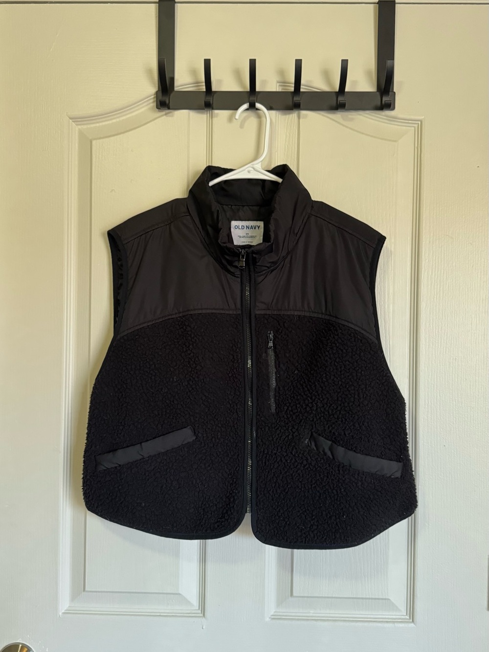 Old Navy Black Sherpa Zip Vest